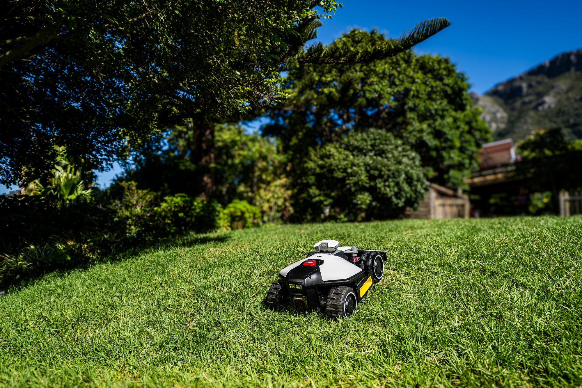 Unmatched off road capability forLawns